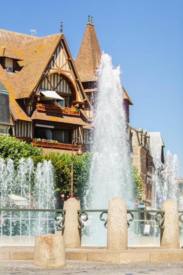 Les Tamaris - Studio With Sea View - Trouville-Sur-Mer Trouville-sur-Mer Exterior foto