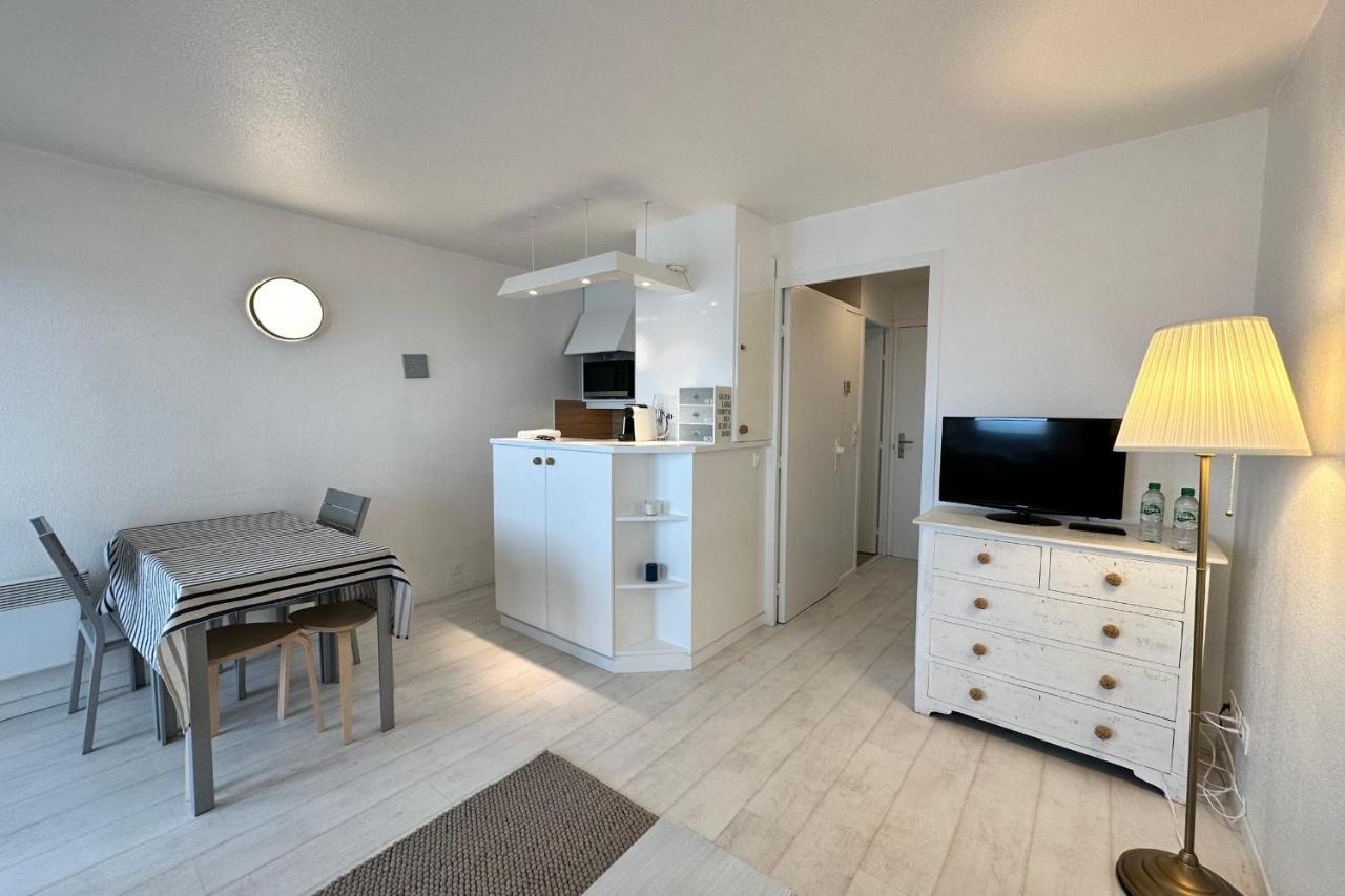 Les Tamaris - Studio With Sea View - Trouville-Sur-Mer Trouville-sur-Mer Exterior foto